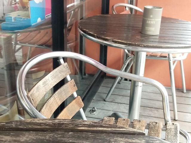 屋外席_フレッシュロースター珈琲問屋