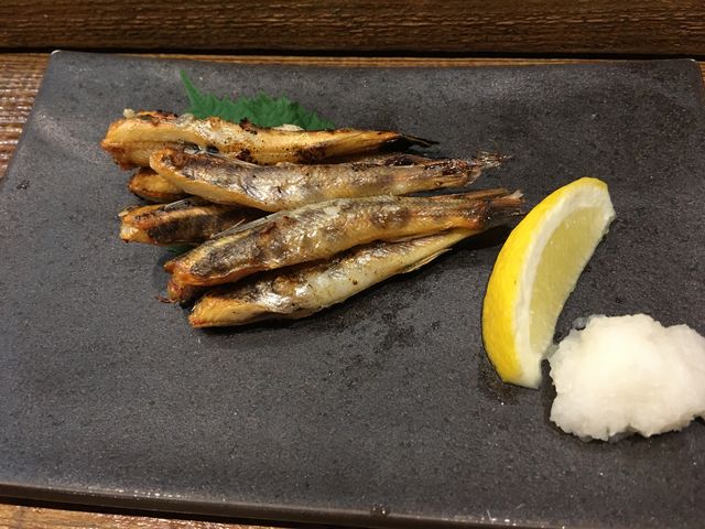 目ひかりの干物_藁焼き鰹たたき 明神丸 帯屋町