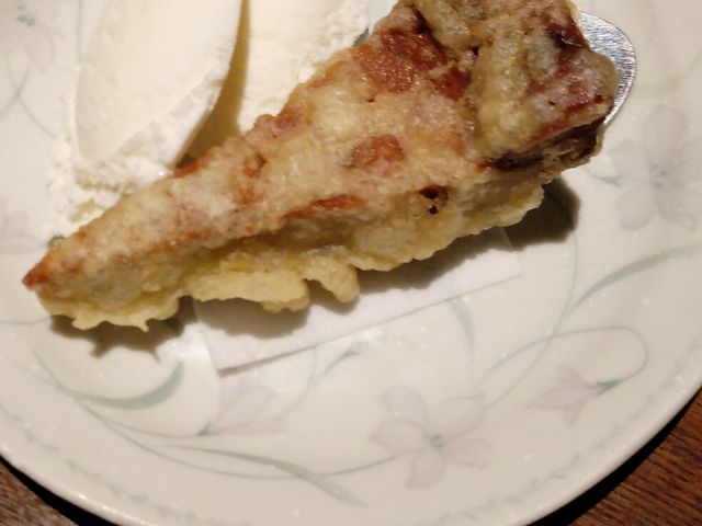 チーズケーキの天ぷらとバニラアイス_GO‐BOW