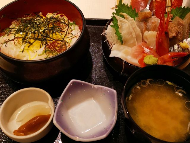 海鮮丼 上_軍ちゃん 高田店