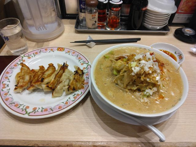 「にんにく激増し餃子」はとってもおいしいです。_餃子の王将 アリオ葛西店