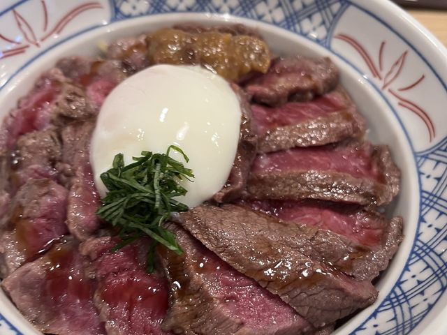 極みあか牛丼♪(1,780円)ご飯200g_うしとさかな
