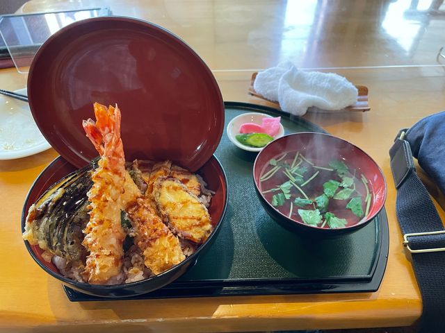 いつもの天丼セットこれに焼きそばが付きます!_喰い道楽 すみよし