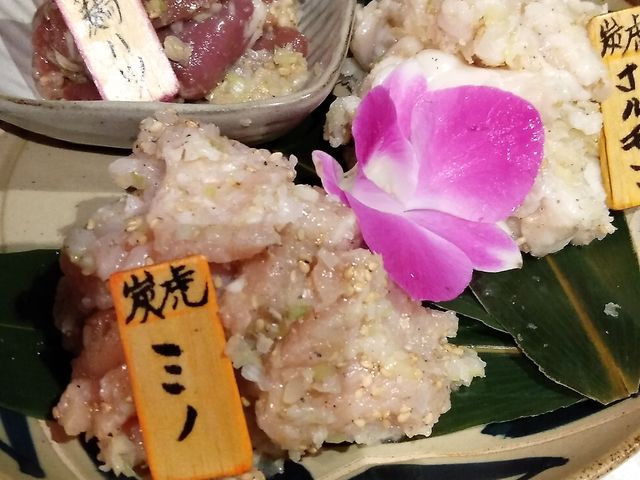 ホルモン_七輪焼肉 炭虎