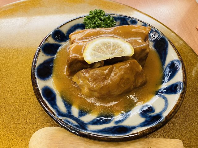 味噌ラフテーは一度食べたらやみつきになるに違いありません!_味と踊りの竜宮城うらしま