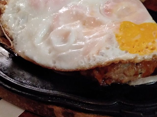 ハンバーグ_洋食家ロンシャン本店