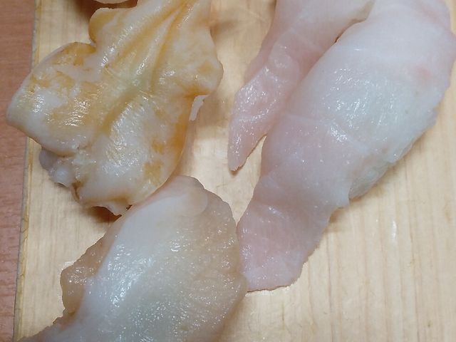 貝3種/お しつけ(アブラボウズ)_魚がし鮨流れ鮨藤枝店