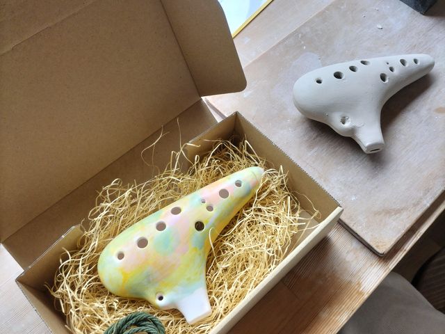 娘が作ったオカリナです。アーティスチックに出来ました。_オカリナ&セラリーナ工房 SUELABO(スエラボ)