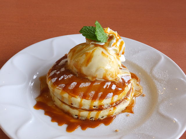 キャラメルハニーパンケーキ_デニーズ小田原荻窪店
