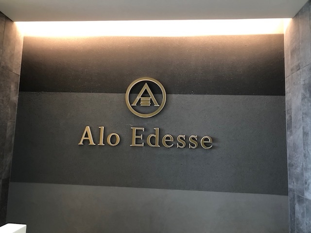 金武町のアスボステイホテル内のフレンチレストラン_Alo Edesse
