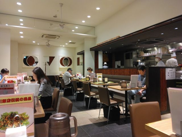 サクっと麻婆豆腐を食べるのには良いお店です。_陳建一麻婆豆腐店 木場店