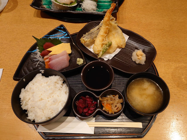 魚鮮水産御膳_魚鮮水産 越谷東口店