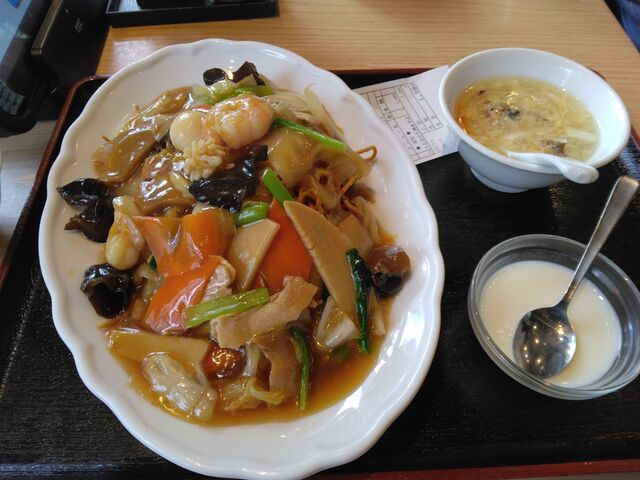 大変おいしい「餡かけかたやきそば」です。_個室Dining 新荘園 SHINSOUEN