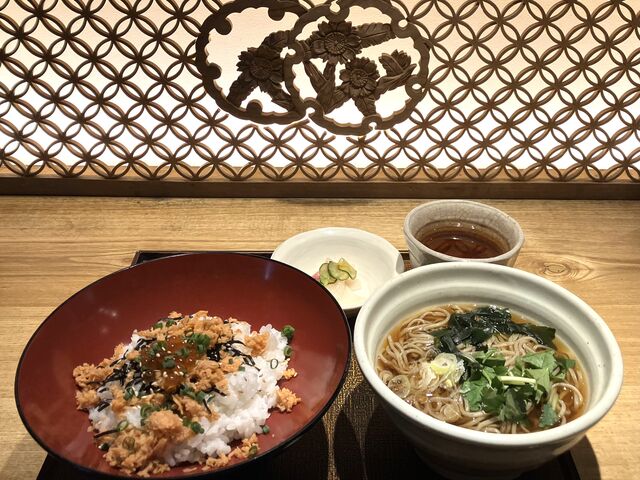かけそばと丼のセット_そば道 西のはなれ