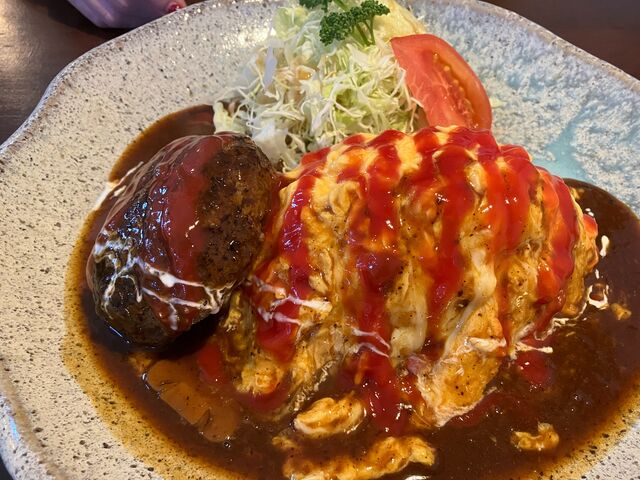オムライス&牛タンハンバーグ_明治レストラン 赤煉瓦