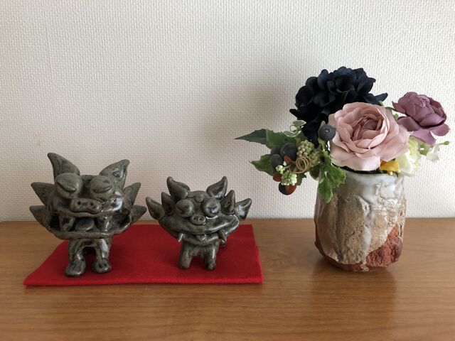 購入したシーサーとお湯呑み_陶房青空間