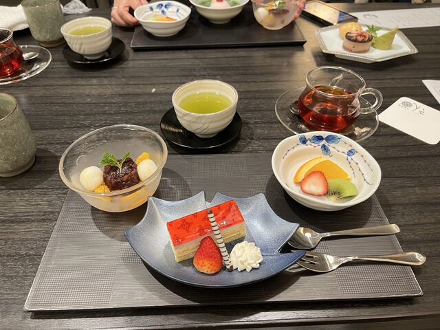 デザートもたくさん_新横浜グレイスホテル