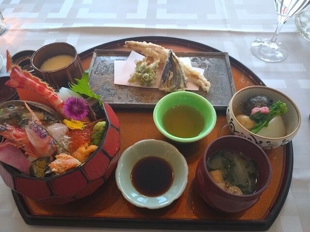 海鮮丼御膳_高松国際レストラン ぐりる屋島