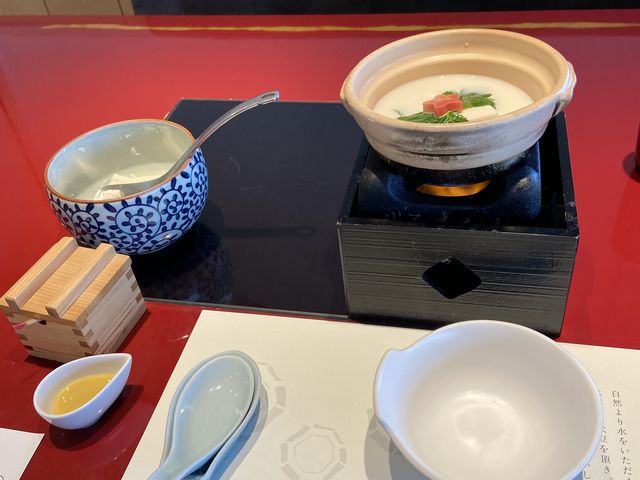 豆腐鍋
_八かく庵 名古屋セントラルタワーズ店