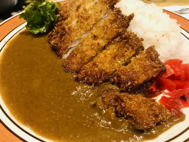 締めのカツカレー!_ツモロー