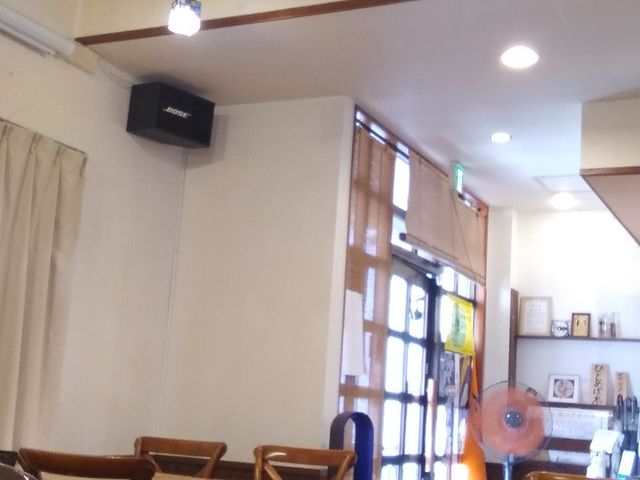 店内_まこと屋