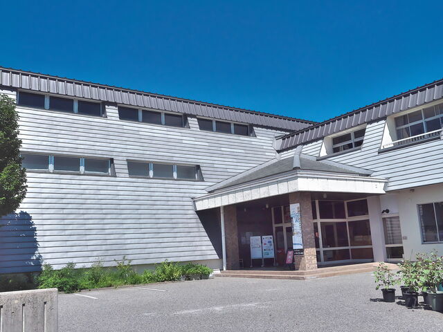 豊科郷土博物館_安曇野市豊科郷土博物館