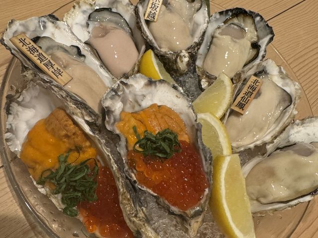 生牡蠣3種盛りと痛風牡蠣_日本酒と海鮮 痛風屋 池袋西口店