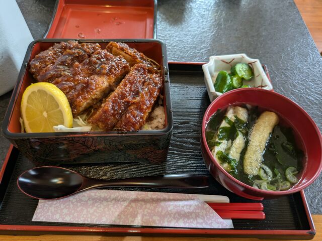 「ソースカツ重」_太助