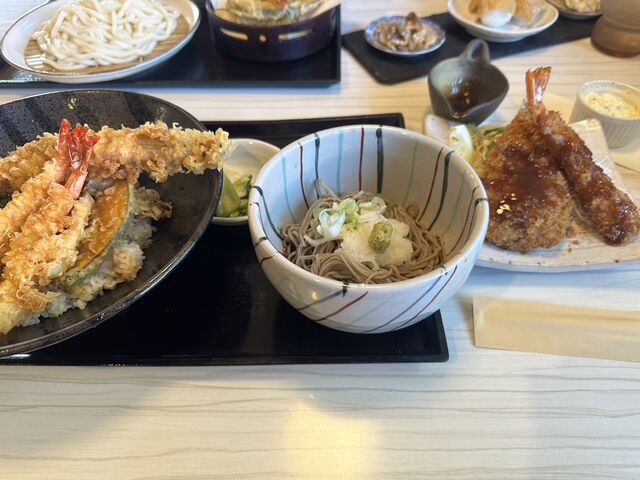 「大海老天どん定食」_へんこつ高萩安良川店