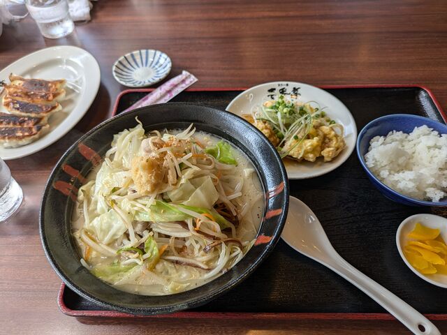 「野菜たっぷり塩ラーメン・唐揚げセット」_ラーメン屋 壱番亭 大田原店