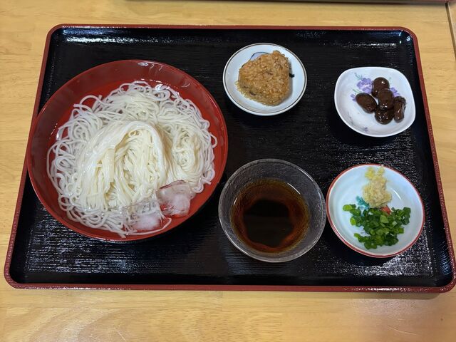 生そうめん、おにぎり、お豆_小豆島手延べそうめん学校