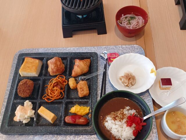 朝食では 梅が練りこまれた お蕎麦が欲しかったです_大江戸温泉物語Premium 白浜御苑