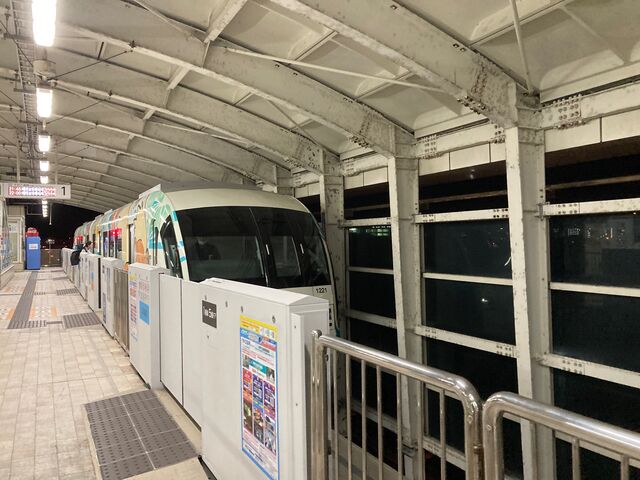 ゆいレール那覇空港駅_ゆいレール那覇空港駅