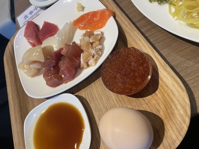 朝から海鮮丼_HOTEL&SPA センチュリーマリーナ函館