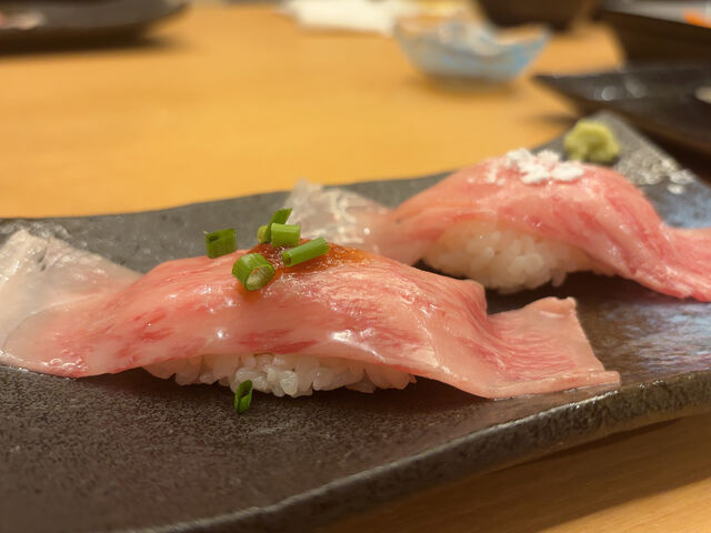 肉寿司_宮古塩出汁しゃぶしゃぶ しゃぶ春