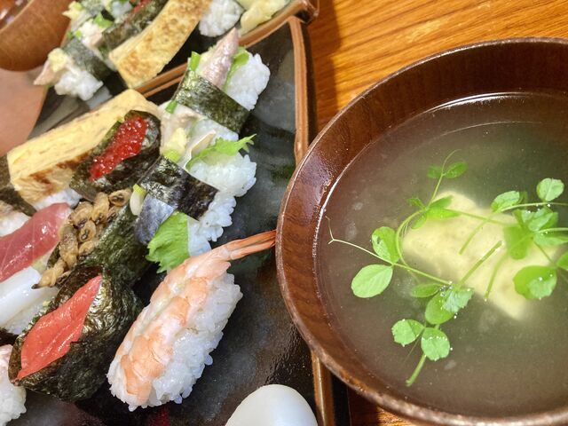 これで1000円全て美味しい_江戸寿し