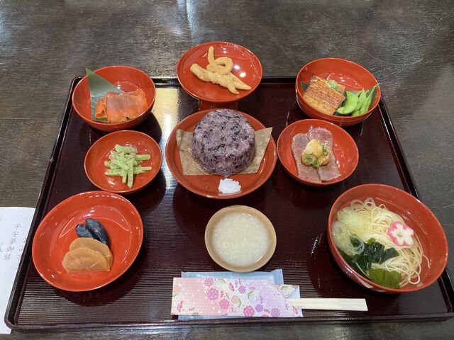 うなぎの白醤油焼きは超美味!_お休み処 えさし藤原の郷