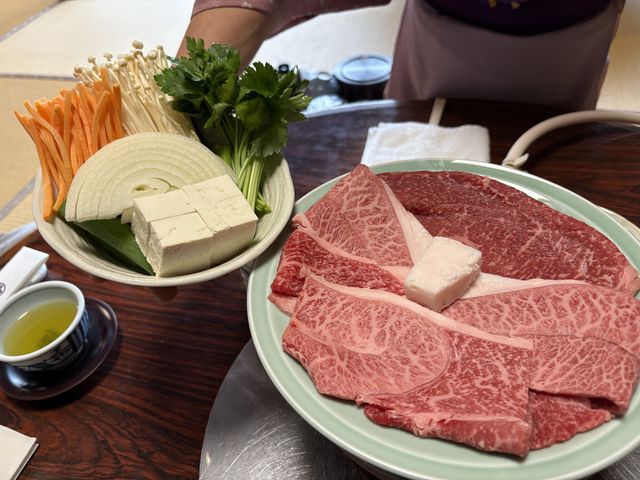 松阪牛のすき焼き_牛銀本店