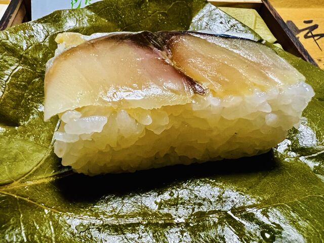 柿の葉すし ひょうたろう
(サバ)_ひょうたろう