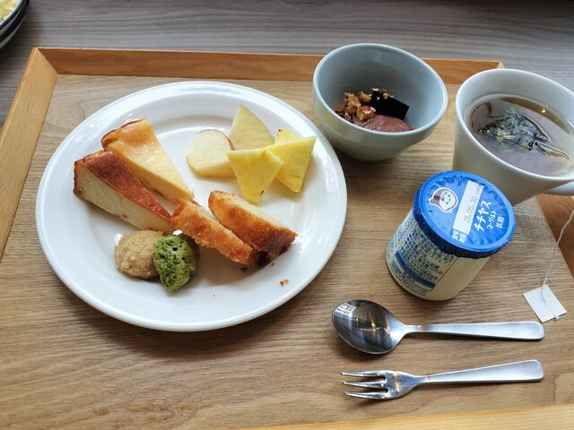デザートも豊富です。_福山オリエンタルホテル