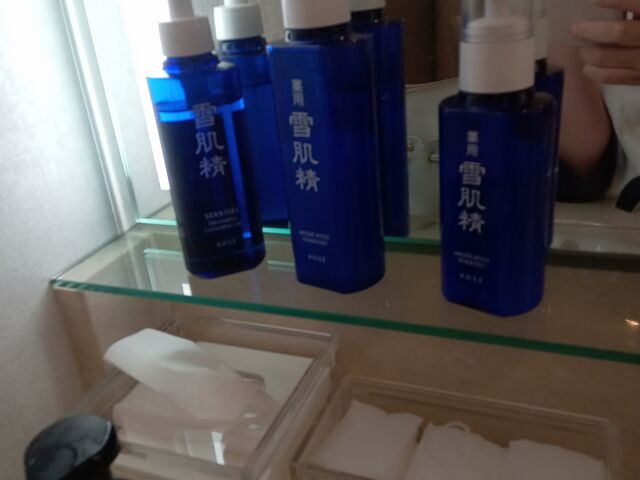 雪肌精_うめきた温泉 蓮 Wellbeing Park