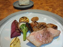 Graphic Grill & Barの写真2