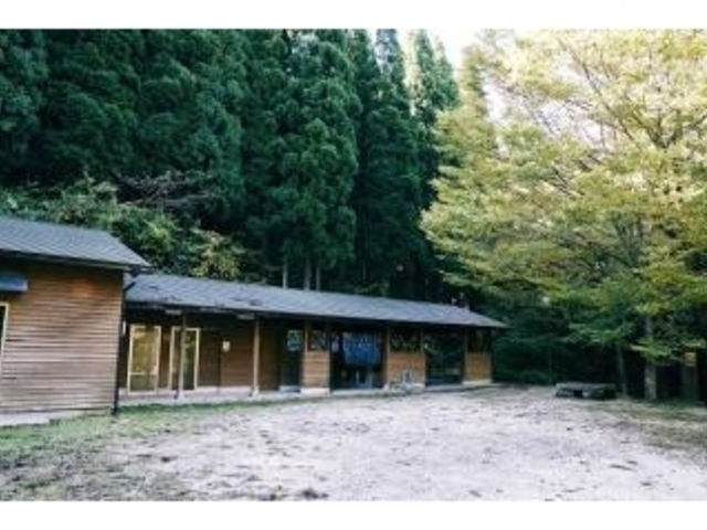 玉峰山森林公園林間キャンプ場の写真1