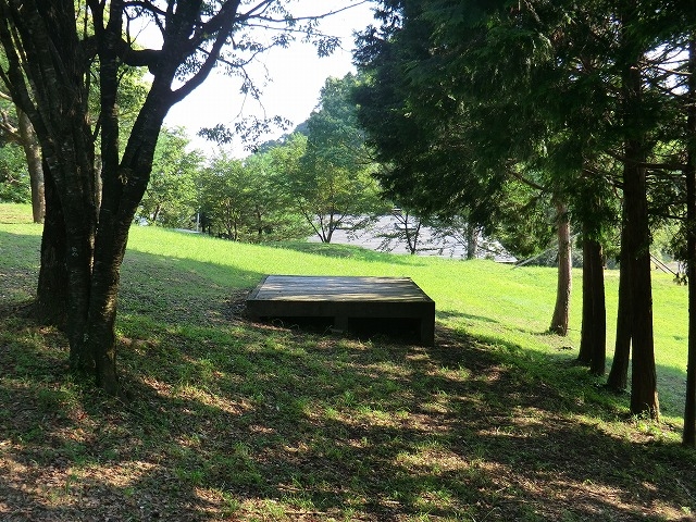 龍ケ岳山頂キャンプ場