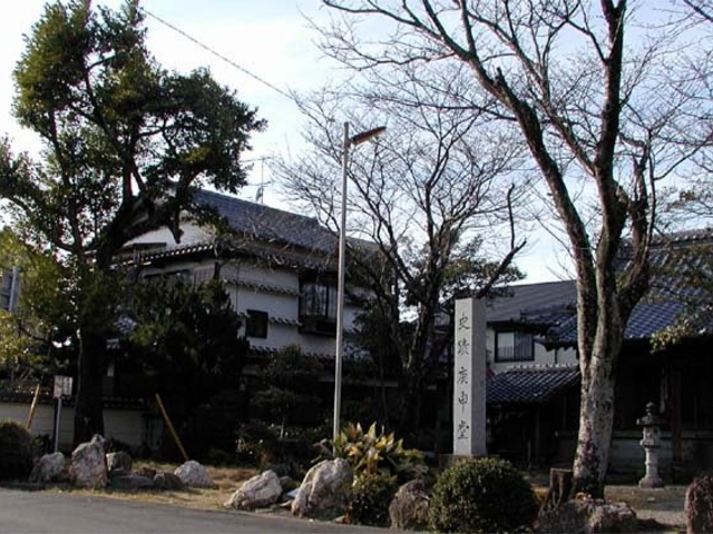 オガタマの木の写真1