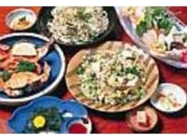 魚介類は、主人自らが仕入れも担当_郷土料理と海鮮料理 おふくろ亭