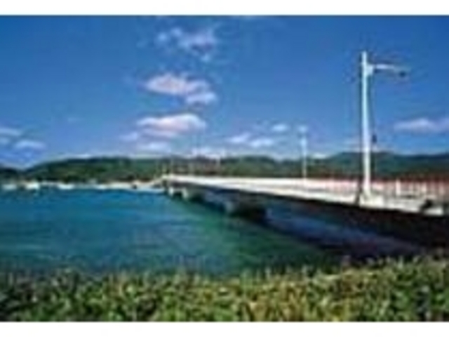 橋から眺める、塩屋湾の景色は最高_塩屋大橋