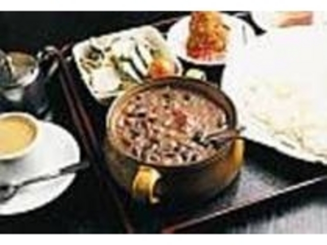 豆が一杯入った『フィジョアーダ』_ブラジル食堂