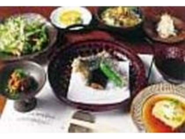 食事の最後はエノハの御茶漬けでしめる_料庵川瀬美