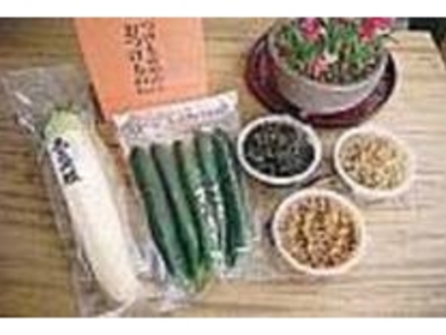 野菜の味が残る浅漬けはお土産にぴったり_つけものやのおつけもの
